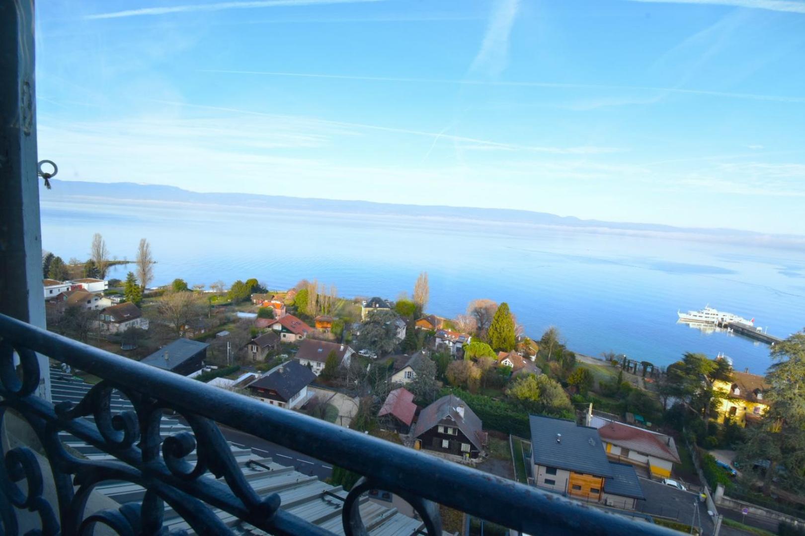 Appartement Avec Vue 180 Sur Le Lac Leman Thonon-les-Bains Eksteriør billede