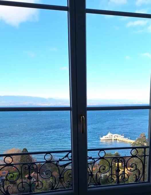 Appartement Avec Vue 180 Sur Le Lac Leman Thonon-les-Bains Eksteriør billede